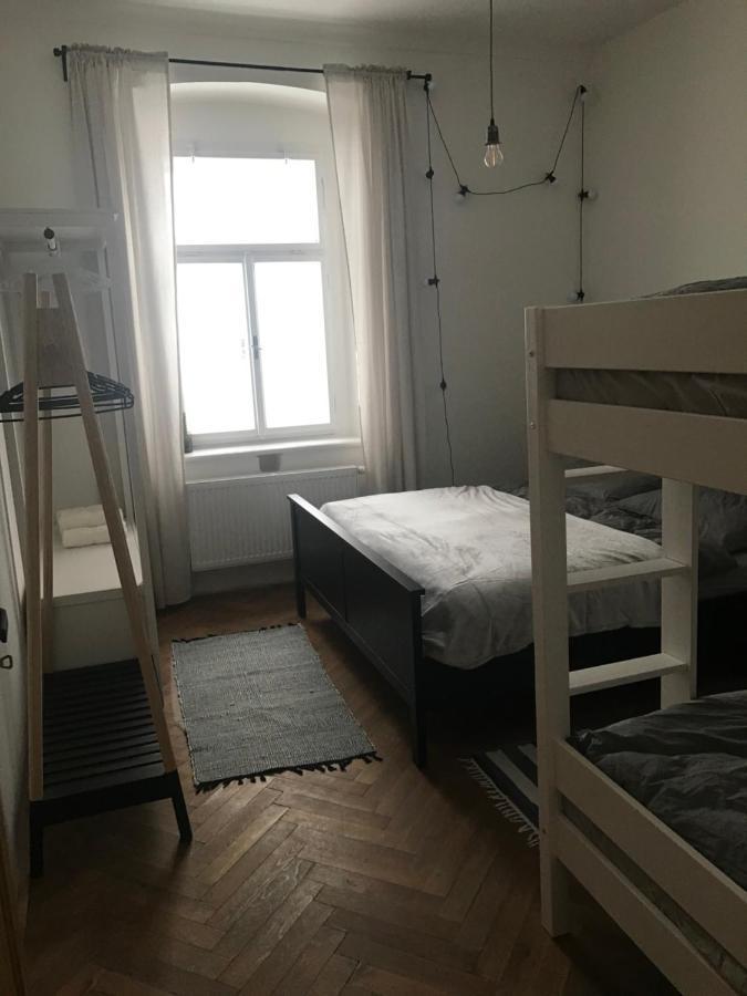 Stara Skola Hedec Aparthotel Králíky Екстериор снимка