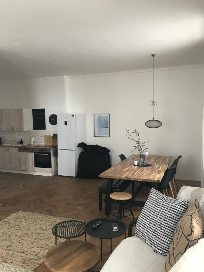Stara Skola Hedec Aparthotel Králíky Екстериор снимка