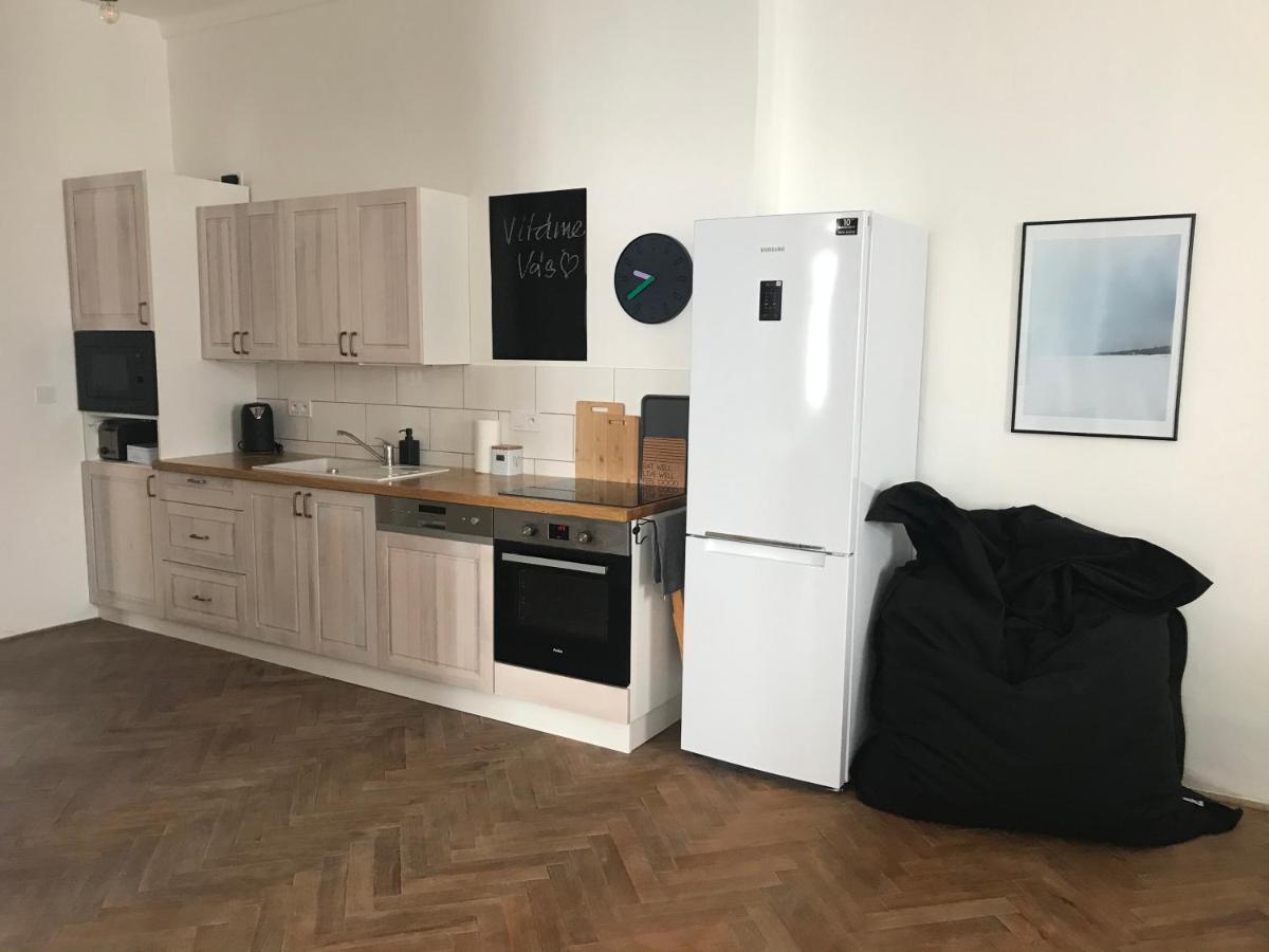 Stara Skola Hedec Aparthotel Králíky Екстериор снимка