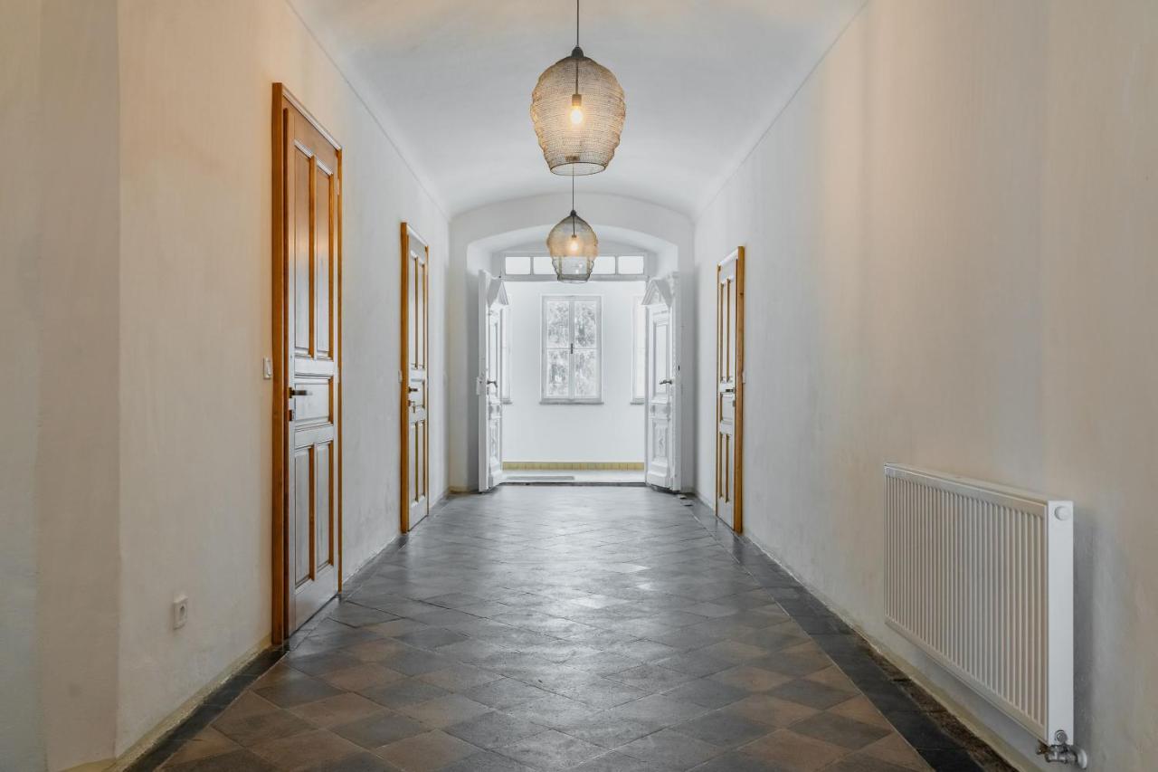Stara Skola Hedec Aparthotel Králíky Екстериор снимка